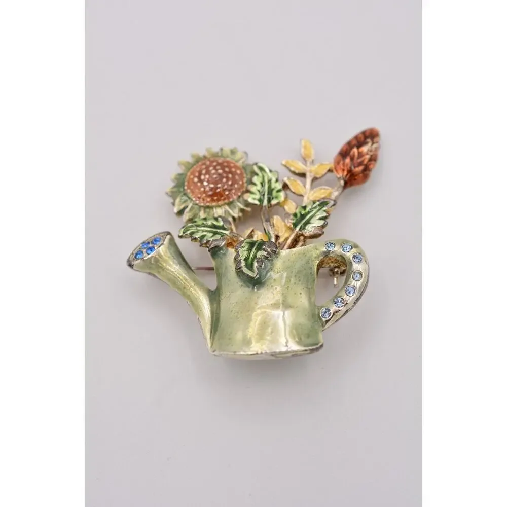 KC Vintage Flower Watering Can Pin Brooch Spring Garden Enamel Signed 90s Bin5A